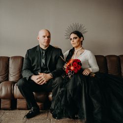 tiffany.halloween.goth .wedding.atlanta.photography 9682 - This Atlanta goth chic wedding had a headpiece to die for tiffany.halloween.goth .wedding.atlanta.photography 9682