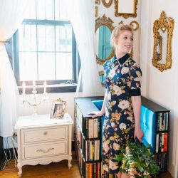 Ack Hicks EverlyStudios EverlyStudiosAmandaDuncan214 big - A whimsical brunch elopement in Brooklyn covered in florals A whimsical brunch elopement in Brooklyn covered in florals