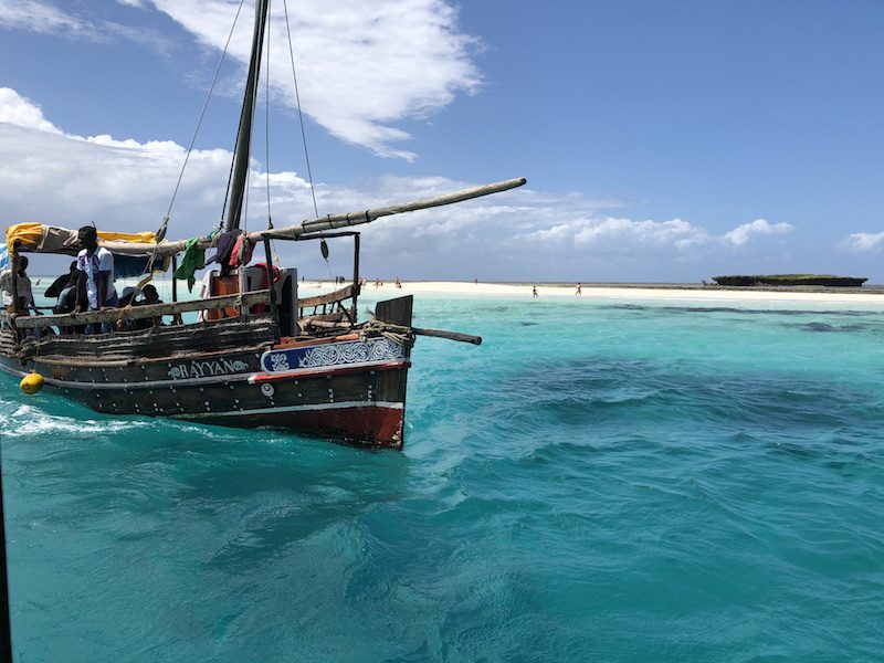 A bright & lovely Islamic wedding in Mombasa, Kenya
