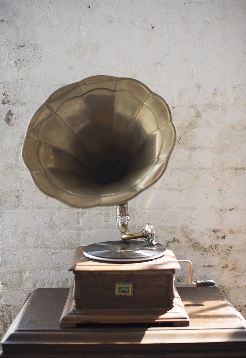 Industrial chic vibes at this vintage-inspired two-groom wedding inspiration