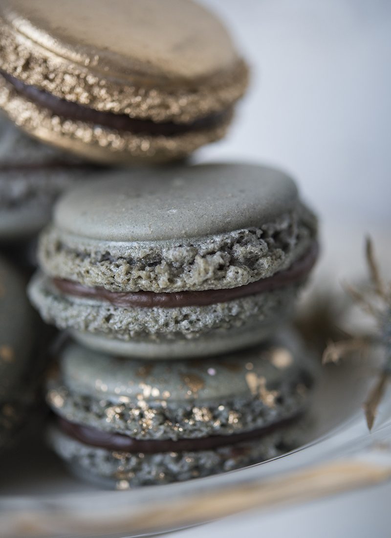 Industrial chic vibes at this vintage-inspired two-groom wedding inspiration