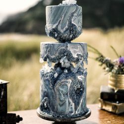 This viking wedding inspiration is all about untamed beauty on the coast