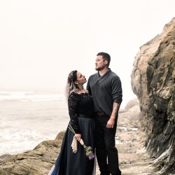 This viking wedding inspiration is all about untamed beauty on the coast