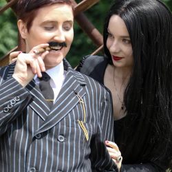 enhance 1 - Like Morticia & Gomez themselves, this Addams Family engagement shoot is #couplesgoals Like Morticia & Gomez themselves, this Addams Family engagement shoot is #couplesgoals