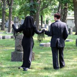 enhance 8 - Like Morticia & Gomez themselves, this Addams Family engagement shoot is #couplesgoals Like Morticia & Gomez themselves, this Addams Family engagement shoot is #couplesgoals
