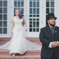 Owls, vines, & feathers at this glam Labyrinth meets 1920s wedding