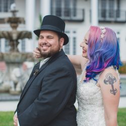 Owls, vines, & feathers at this glam Labyrinth meets 1920s wedding
