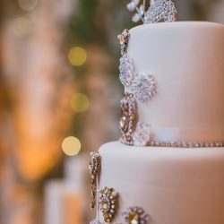 Owls, vines, & feathers at this glam Labyrinth meets 1920s wedding