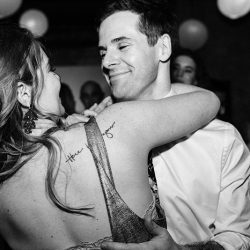DB1 9041 - This Brooklyn art museum wedding was so stunning, I may have ugly cried This Brooklyn art museum wedding was so stunning, I may have ugly cried