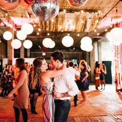 DB1 9148 - This Brooklyn art museum wedding was so stunning, I may have ugly cried This Brooklyn art museum wedding was so stunning, I may have ugly cried
