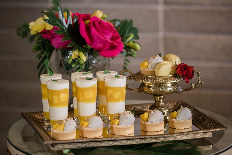 A little tropical, a little glam: this Cuban wedding inspiration is pure romance in 1940s Havana 