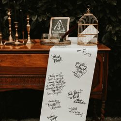 IA2A0063 1 - Floating candles, cloaks, & a patronus cake at this mystical Harry Potter-inspired wedding inspiration Floating candles, cloaks, & a patronus cake at this mystical Harry Potter-inspired wedding inspiration