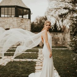IA2A0338 1 - Floating candles, cloaks, & a patronus cake at this mystical Harry Potter-inspired wedding inspiration Floating candles, cloaks, & a patronus cake at this mystical Harry Potter-inspired wedding inspiration