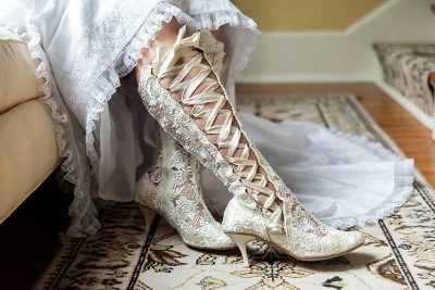 1970s Vow Renewal 32 - How dowry traditions relate to modern brides Vintage vibes at this 1970s-inspired NY waterfall vow renewal