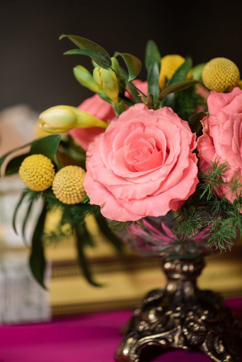A little tropical, a little glam: this Cuban wedding inspiration is pure romance in 1940s Havana