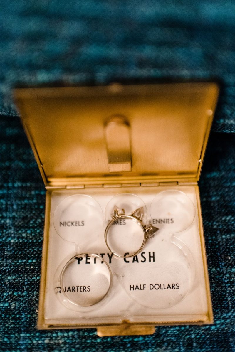 This urban swinger-vibe microwedding had '60s style, beer, & lots of makeouts