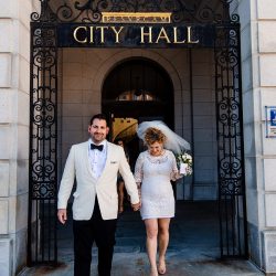 Arielle and Mike 0302 - This urban swinger-vibe microwedding had '60s style, beer, & lots of makeouts This urban swinger-vibe microwedding had '60s style, beer, & lots of makeouts