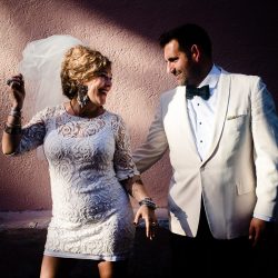 Arielle and Mike 0487 - This urban swinger-vibe microwedding had '60s style, beer, & lots of makeouts This urban swinger-vibe microwedding had '60s style, beer, & lots of makeouts