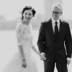 Chicago Elopement by Emma Mullins Photography 12 - Feast your eyes on this joyful Chicago elopement with donuts & dogs Feast your eyes on this joyful Chicago elopement with donuts & dogs