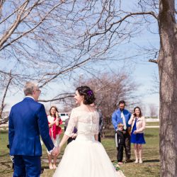 Chicago Elopement by Emma Mullins Photography 15 - Feast your eyes on this joyful Chicago elopement with donuts & dogs Feast your eyes on this joyful Chicago elopement with donuts & dogs