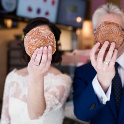 Chicago Elopement by Emma Mullins Photography 36 - Feast your eyes on this joyful Chicago elopement with donuts & dogs Feast your eyes on this joyful Chicago elopement with donuts & dogs