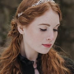 AllieDeariePhotography 65 - Bend the knee for this epic, snowy Game of Thrones wedding inspiration https://www.alliedeariephotography.com/