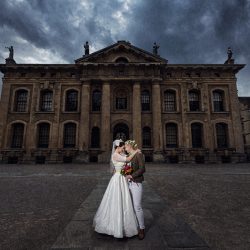 Get ready to fall hard for this Jewish-Mexican wedding in Oxford, England