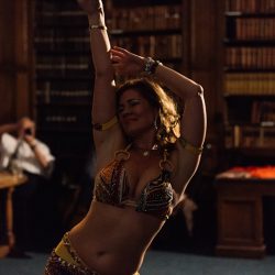 Get ready to fall hard for this Jewish-Mexican wedding in Oxford, England