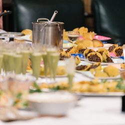 Get ready to fall hard for this Jewish-Mexican wedding in Oxford, England