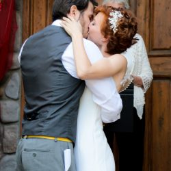 Colwell Taylor TristaMajaPhotography TP2A2685 big - Pops of color, fave fandoms, & vegan food at this Enchanted Manor wedding Pops of color, fave fandoms, & vegan food at this Enchanted Manor wedding
