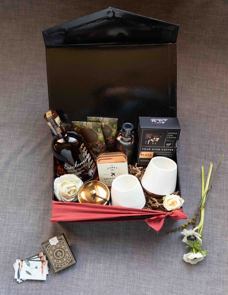 Edgy & urban wedding inspiration at The Denver Athletic Club 