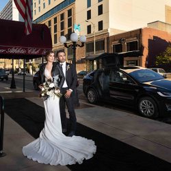 SIC 18BH6850 Edit Edit WEB - Edgy & urban wedding inspiration at The Denver Athletic Club Edgy & urban wedding inspiration at The Denver Athletic Club