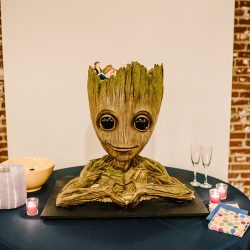 409 South Main Wedding Morris Wedding Ashley Benham Photography 509 - I AM CAKE: this colorful Tennessee wedding had the most amazing Groot cake I AM CAKE: this colorful Tennessee wedding had the most amazing Groot cake