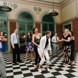 AmandaMelodyFinals 672 - Get starry-eyed with this creative DIY wedding in a historic Chicago park Get starry-eyed with this creative DIY Wedding in a historic Chicago park