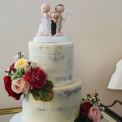 EssieSJ 363 - After 14 years of waiting, these Australian ladies finally had the sparkly potluck wedding of their dreams After 14 years of waiting, these Australian ladies finally had the warm, sparkly, relaxed potluck wedding of their dreams