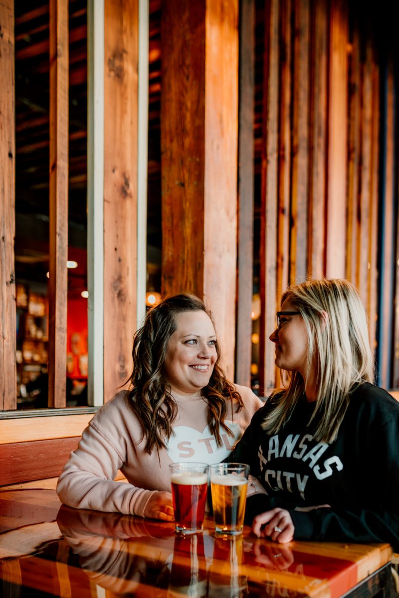Breweries, architecture, & canoodling at this engagement homage to Kansas City