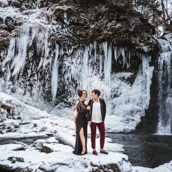 A magical frozen waterfall engagement shoot in the Poconos