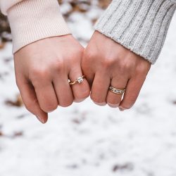 A magical frozen waterfall engagement shoot in the Poconos