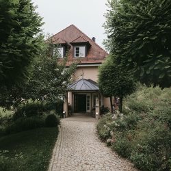 08 - These world travelers tied the knot at their German castle wedding These world travelers tied the knot at their German castle wedding
