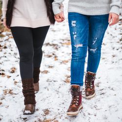 A magical frozen waterfall engagement shoot in the Poconos