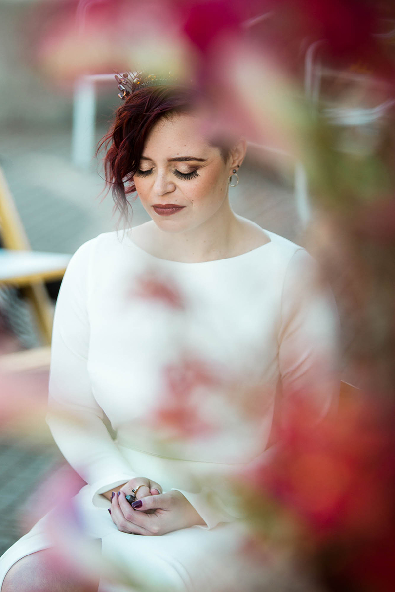 Crowns, pink flowers, & the cosmos at this Space Center wedding