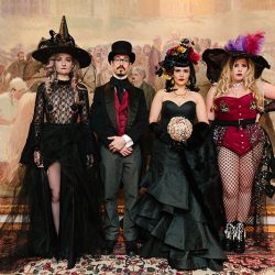 SayjalSteveBlog 016 - A chic & macabre Halloween wedding at the International Museum of Surgical Science A chic & macabre Halloween wedding at the International Museum of Surgical Science