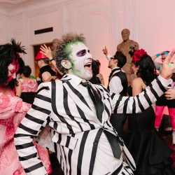 SayjalSteveBlog 096 - A chic & macabre Halloween wedding at the International Museum of Surgical Science A chic & macabre Halloween wedding at the International Museum of Surgical Science
