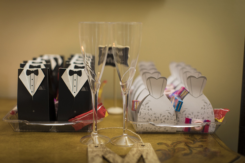 Wild beauty and rock star babes at this greenery wedding in Connecticut