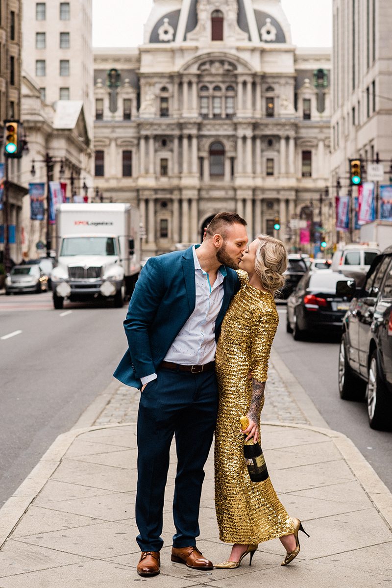 A sweet Philadelphia elopement with an homage to some of the best photo spots in Philly