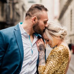 A sweet Philadelphia elopement with an homage to some of the best photo spots in Philly