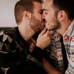 GAY COUPLE ENGAGEMENT SESSION 3 - Let's relive a seriously sweet surprise proposal at this engagement shoot in Spain Let's relive a seriously sweet surprise proposal at this engagement shoot in Spain