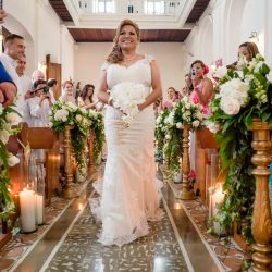 Hernandez Buonomo GaboampMafeFotografia 26042019MFE9412 big - Love the color & dancing at this Colombia destination wedding A spectacle of dance & color await at this Caribbean destination wedding in Columbia