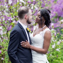 Sunflowers, video games, and ribbon wands at this Kentucky mansion wedding