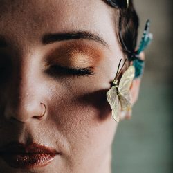 Insect Bridal Chettara T Photography 189 - Beautiful and avant-garde insect-themed wedding inspo Who knew a insect-themed wedding could be one of the most beautiful & avant garde EVER